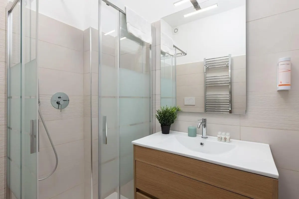 I San Siro I Steps To Metro, Ac & Free Wifi Appartement Milaan