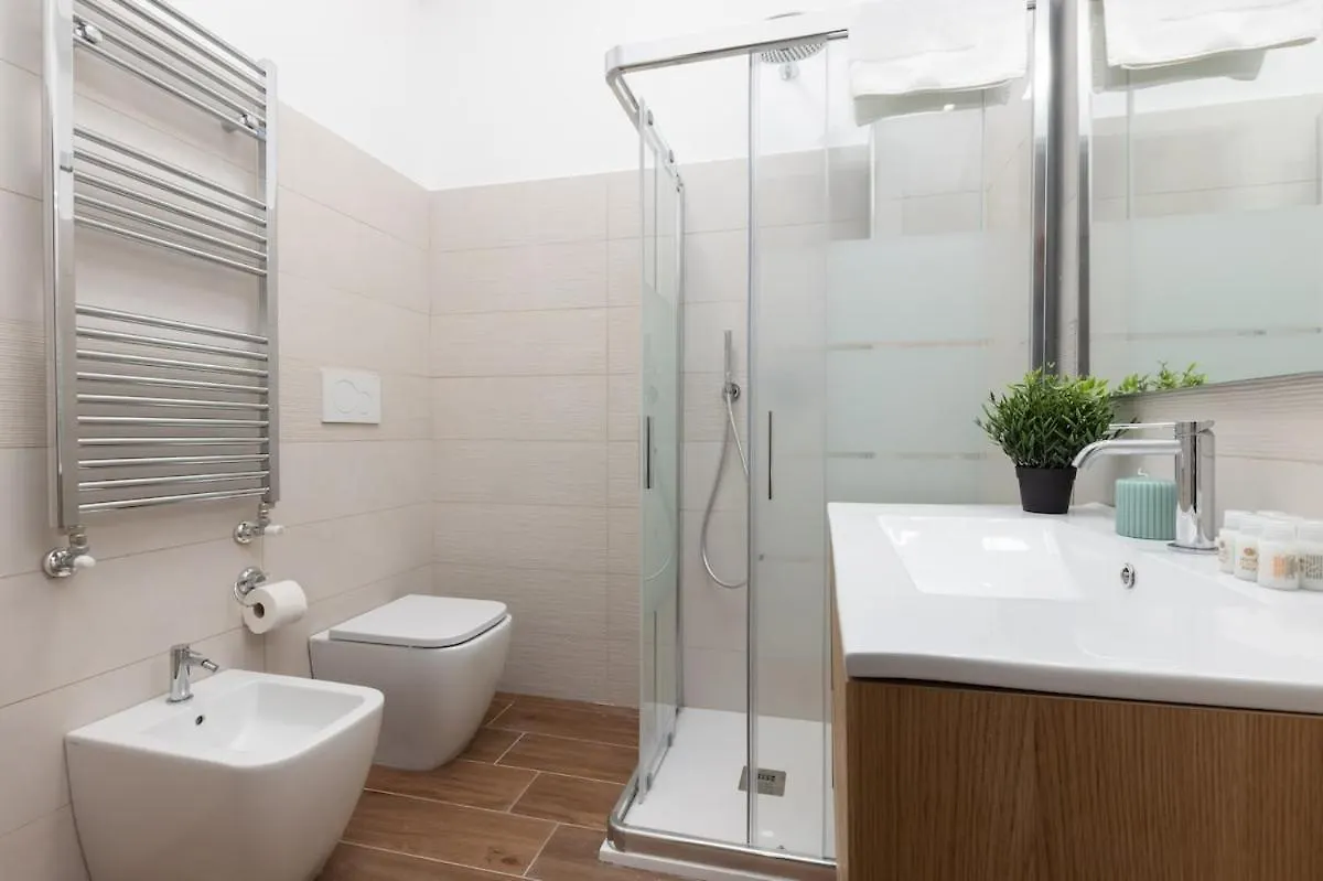 Apartamento I San Siro I Steps To Metro, Ac & Free Wifi Milán