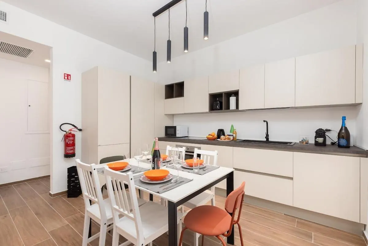 Apartamento I San Siro I Steps To Metro, Ac & Free Wifi Milán Italia
