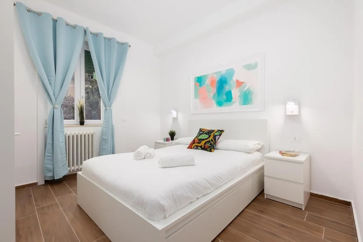 Apartamento I San Siro I Steps To Metro, Ac & Free Wifi Milán